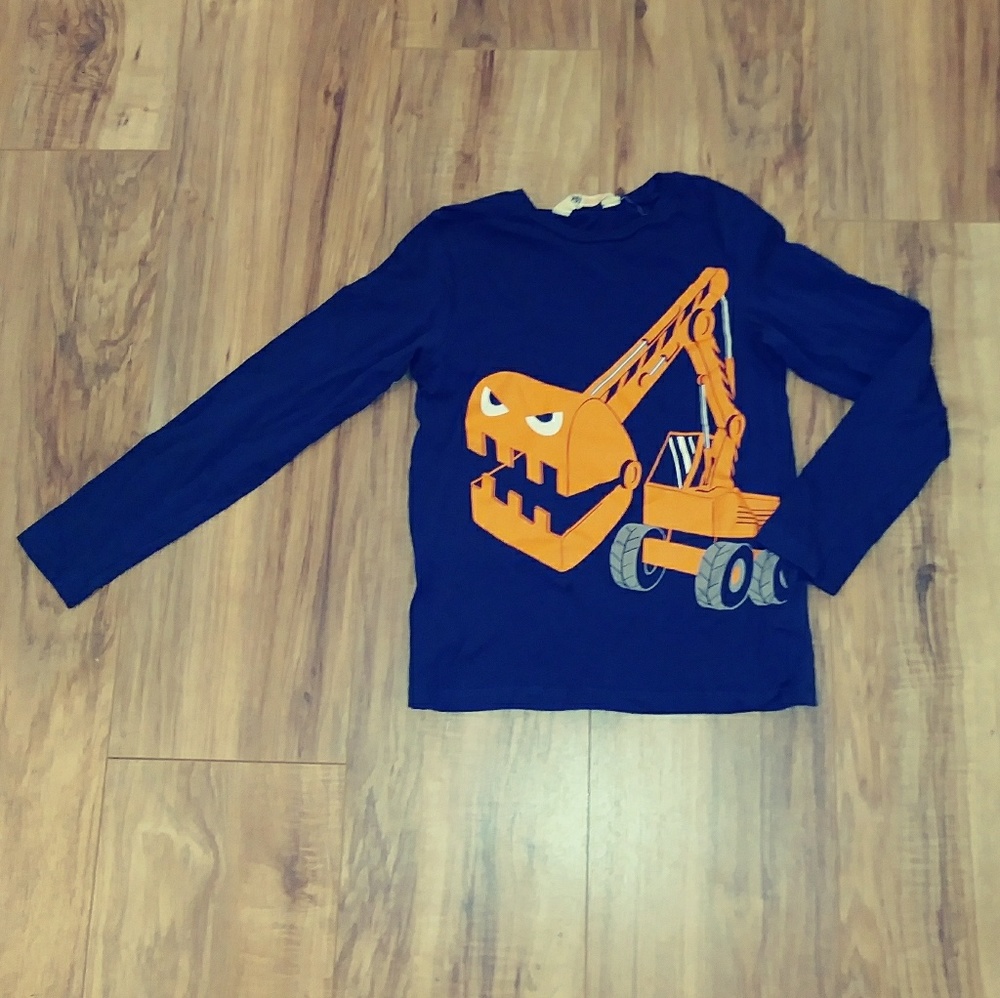 H&M tee